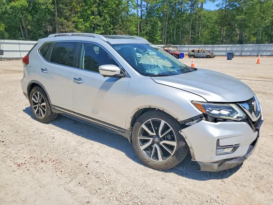 2018 NISSAN ROGUE SL  