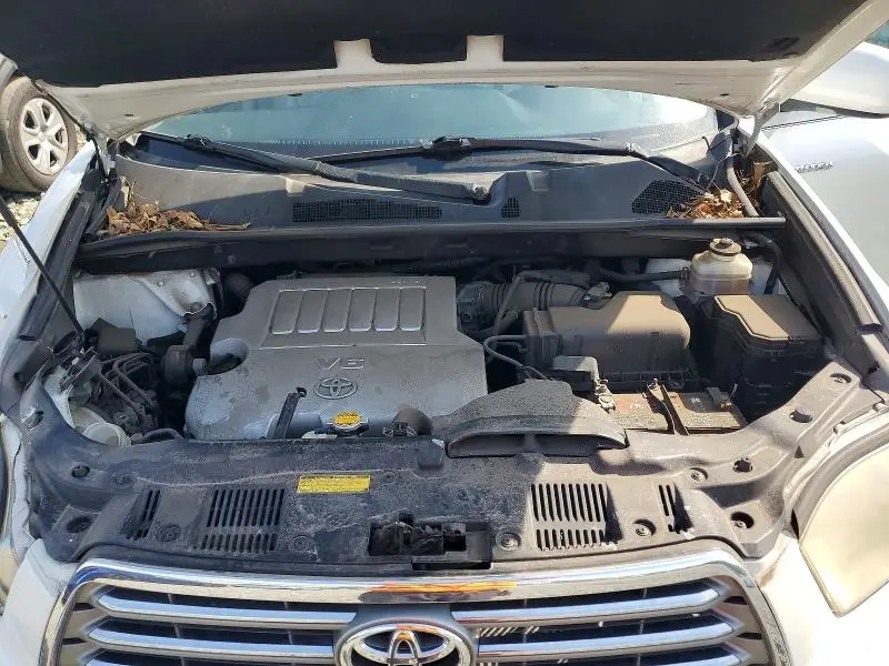 2025 TOYOTA HIGHLANDER LIMITED  