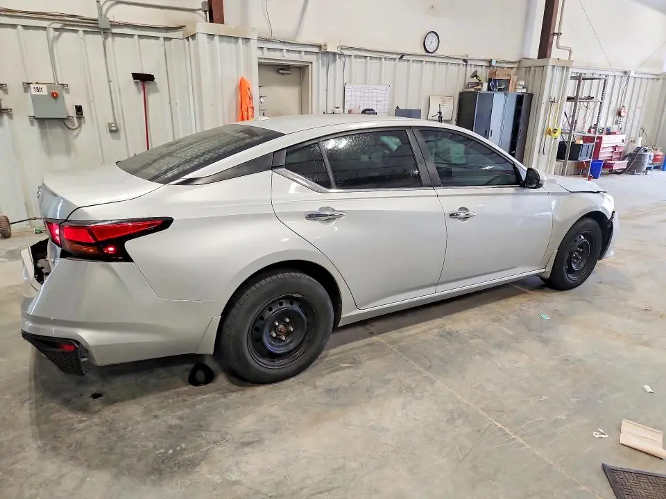 2020 NISSAN ALTIMA S  