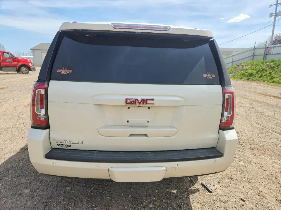 2015 GMC YUKON SLT  