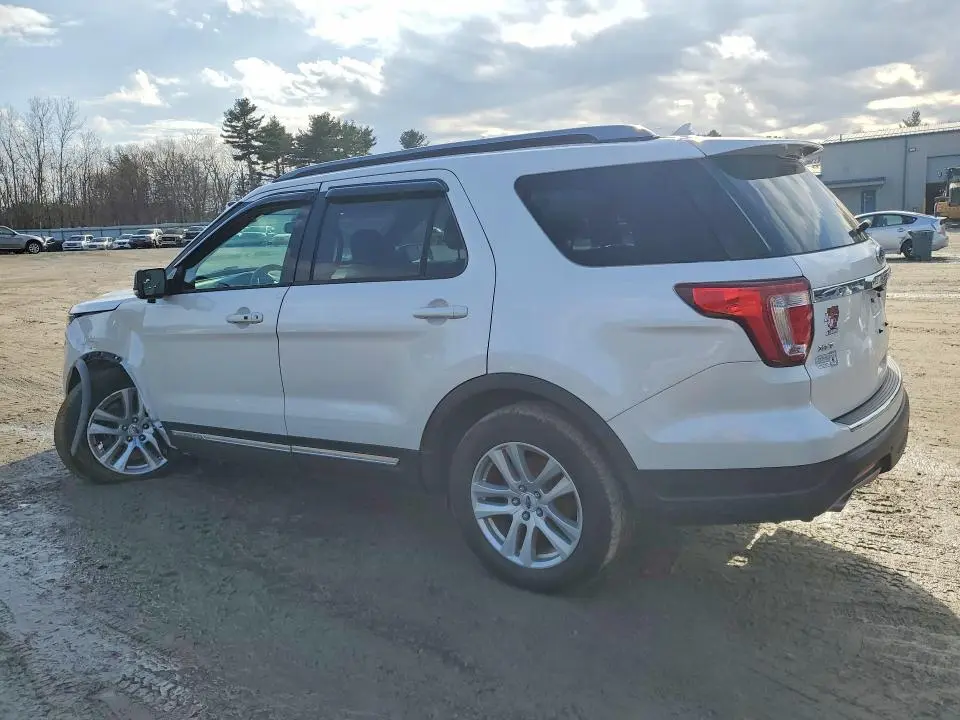 2018 FORD EXPLORER XLT  