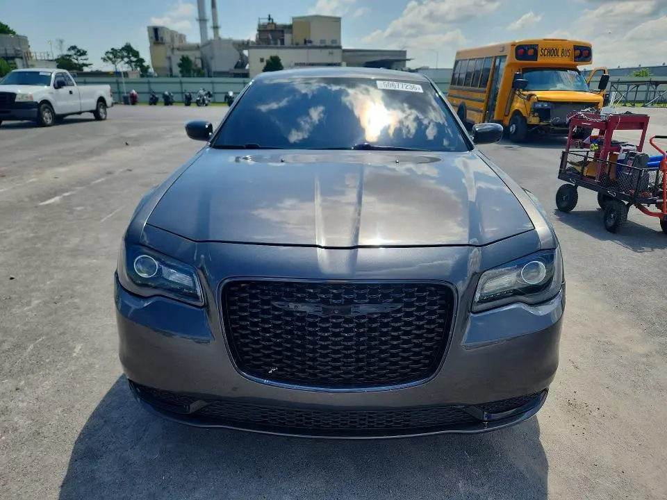 2022 CHRYSLER 300 TOURING  