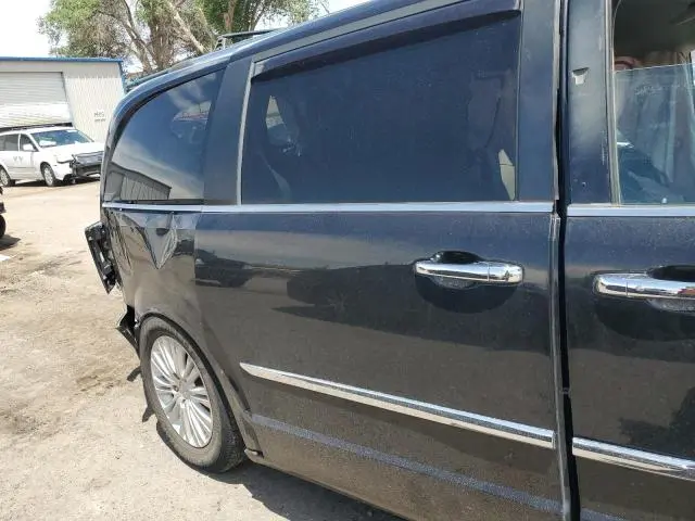 2015 CHRYSLER TOWN & COUNTRY LIMITED  