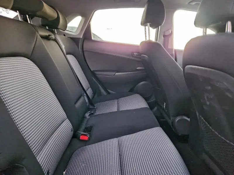 2021 HYUNDAI KONA SEL PLUS  