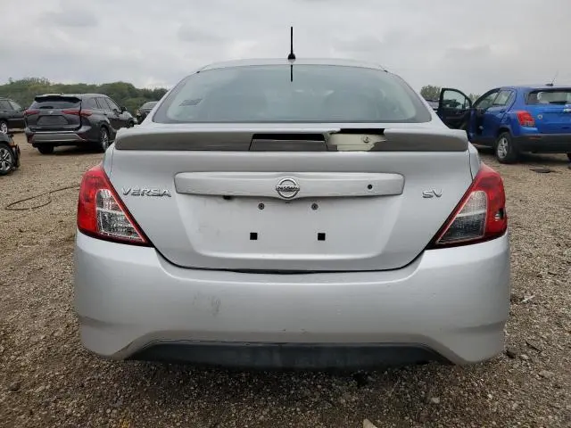 2019 NISSAN VERSA S  