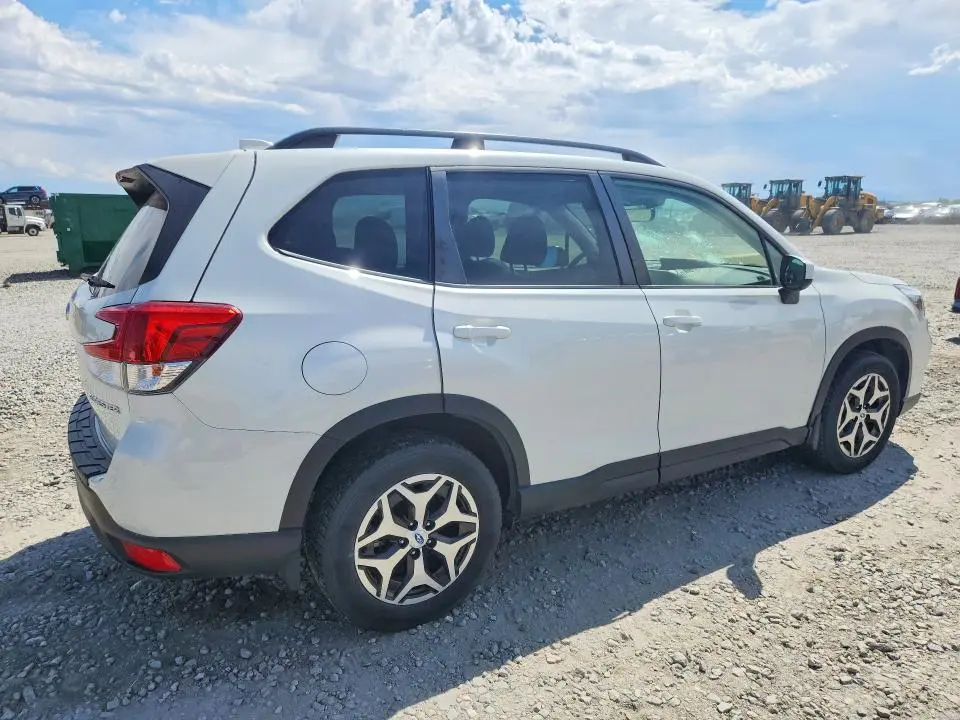 2019 SUBARU FORESTER PREMIUM  