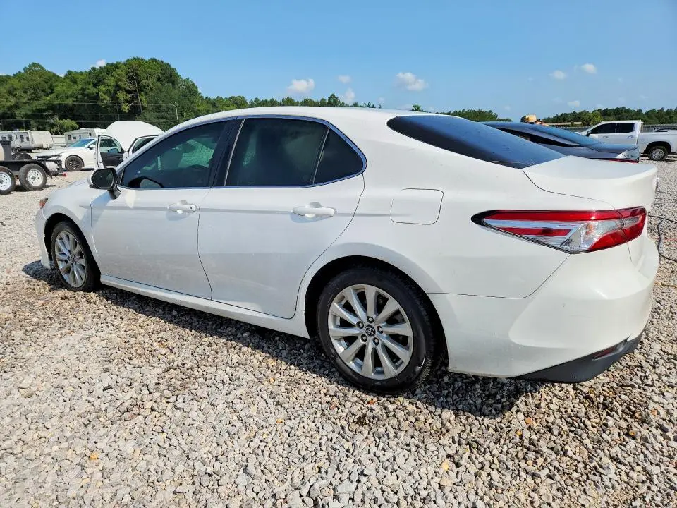2018 TOYOTA CAMRY LE  