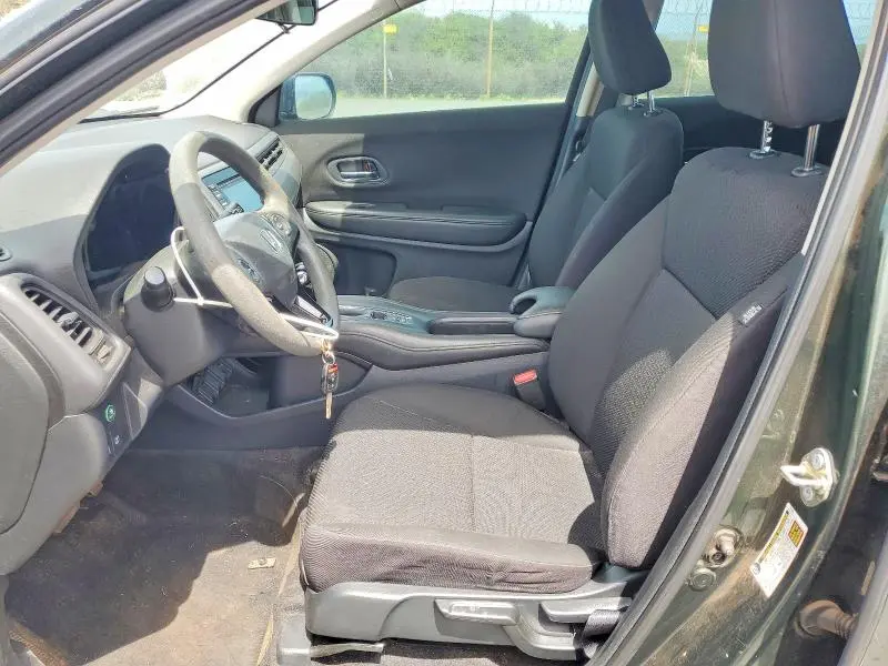 2017 HONDA HR-V LX  