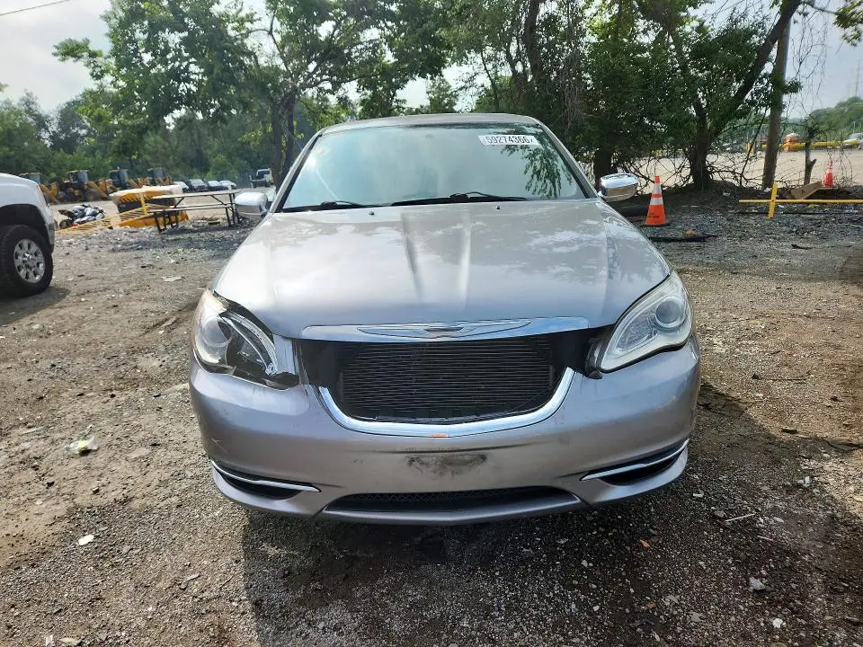 2013 CHRYSLER 200 LIMITED  