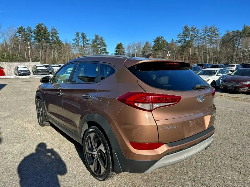 2017 HYUNDAI TUCSON LIMITED  