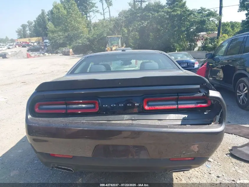 2018 DODGE CHALLENGER SXT