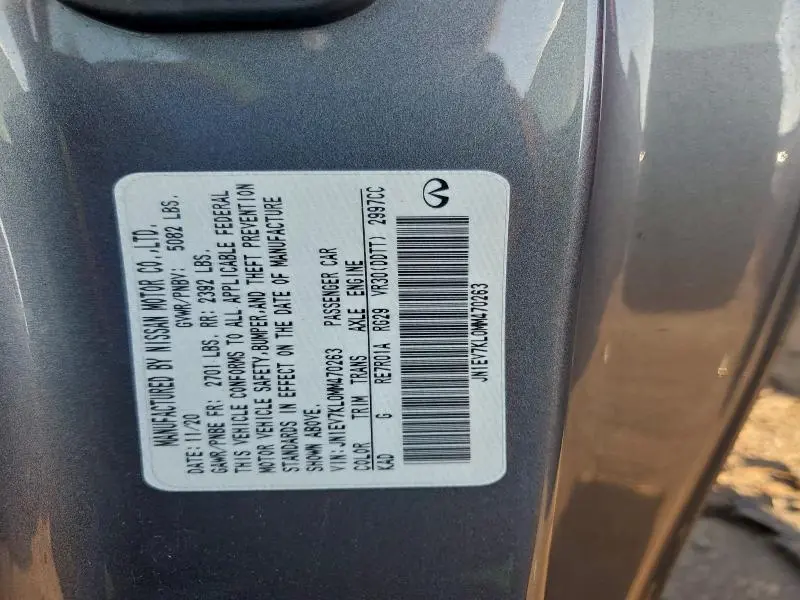 2021 INFINITI Q60 LUXE  