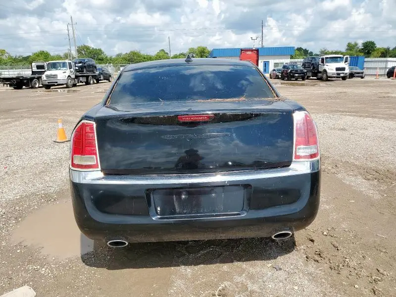 2013 CHRYSLER 300   