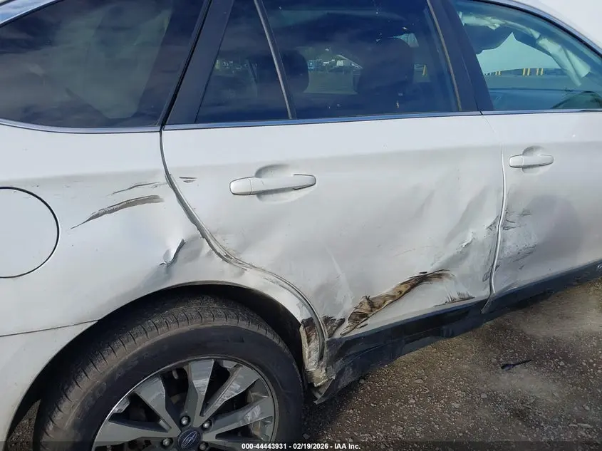 2017 SUBARU OUTBACK 2.5I LIMITED