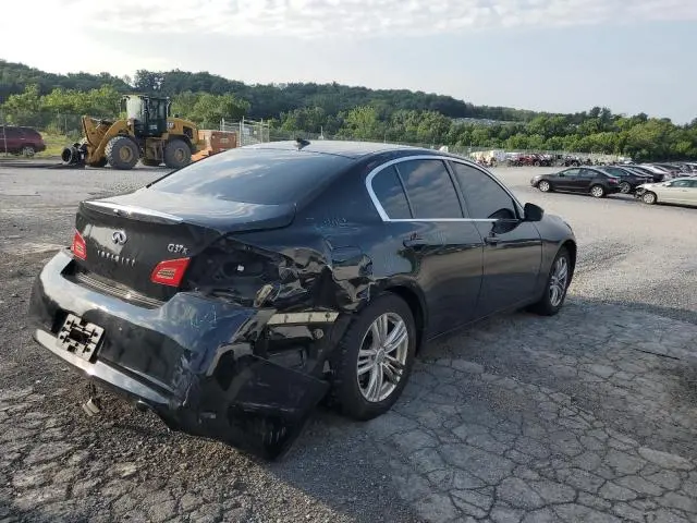 2013 INFINITI G37   