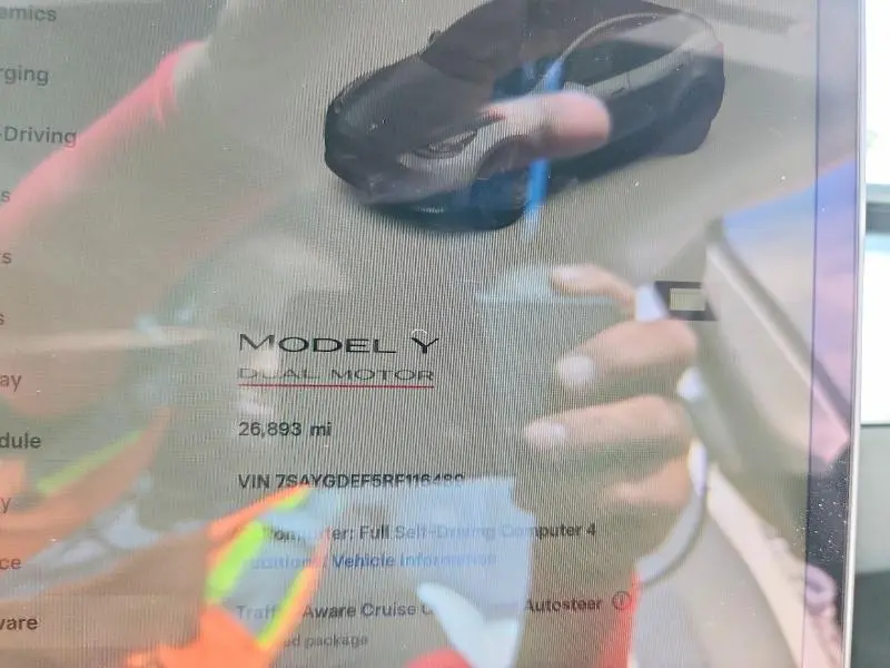 2024 TESLA MODEL Y   