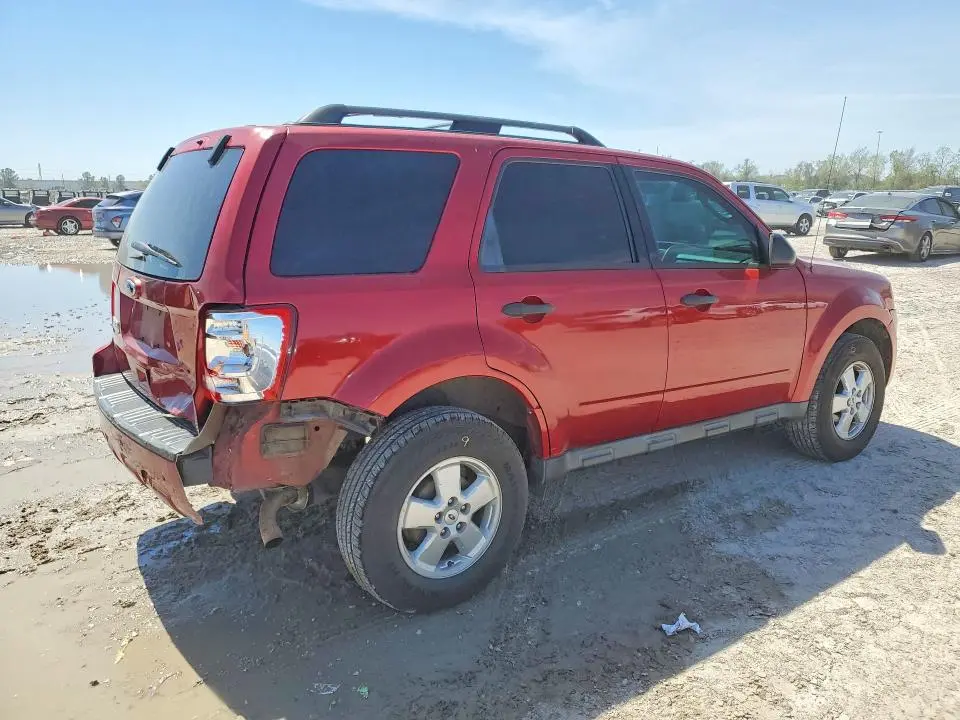2012 FORD ESCAPE XLT  