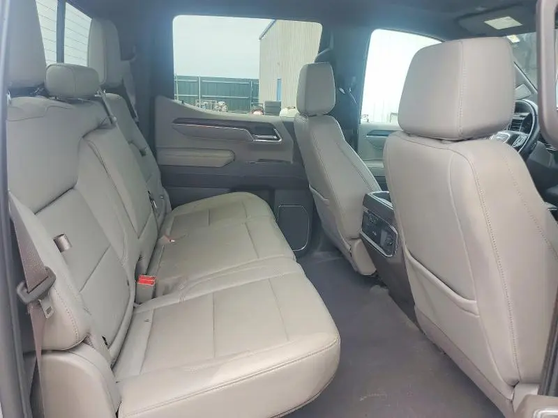 2024 GMC SIERRA K1500 SLT  