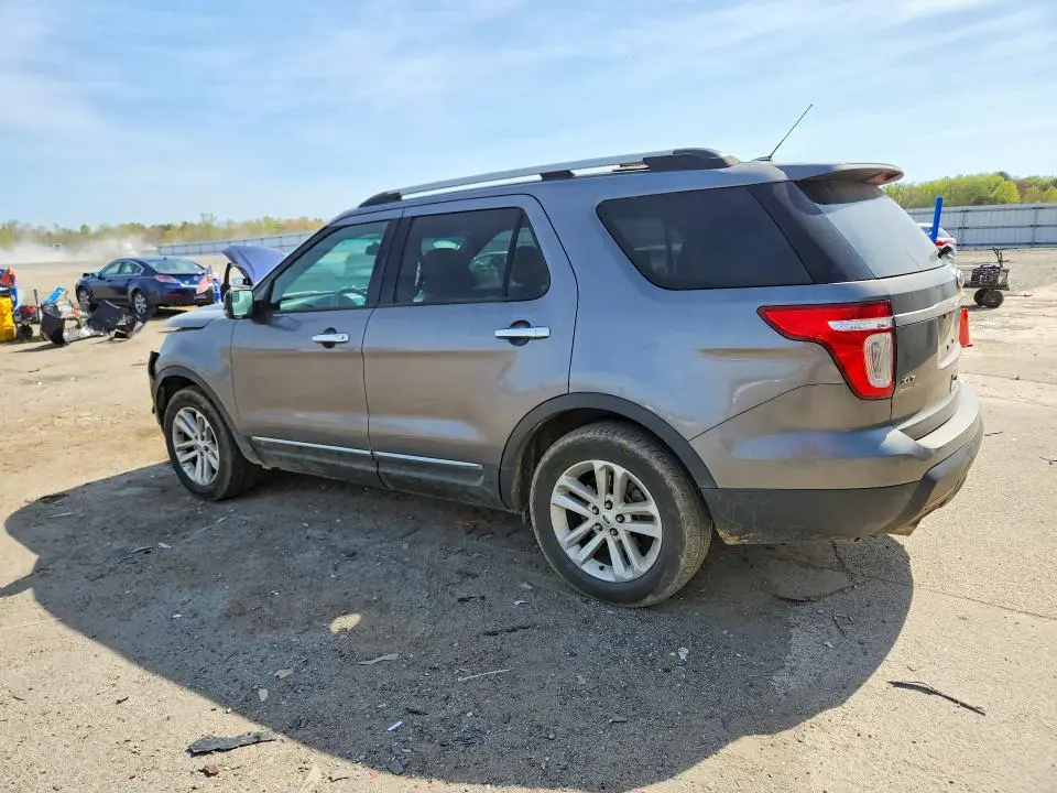 2012 FORD EXPLORER XLT  