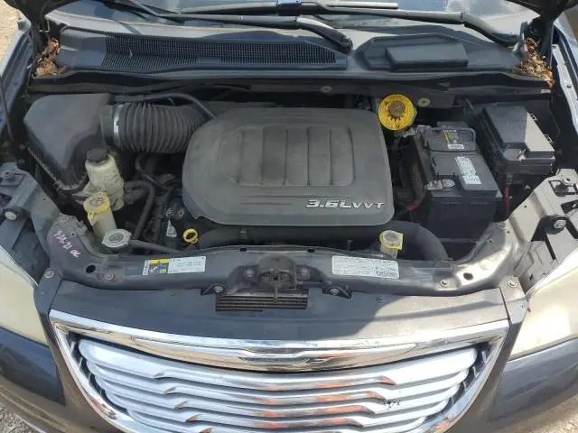2013 CHRYSLER TOWN & COUNTRY TOURING  