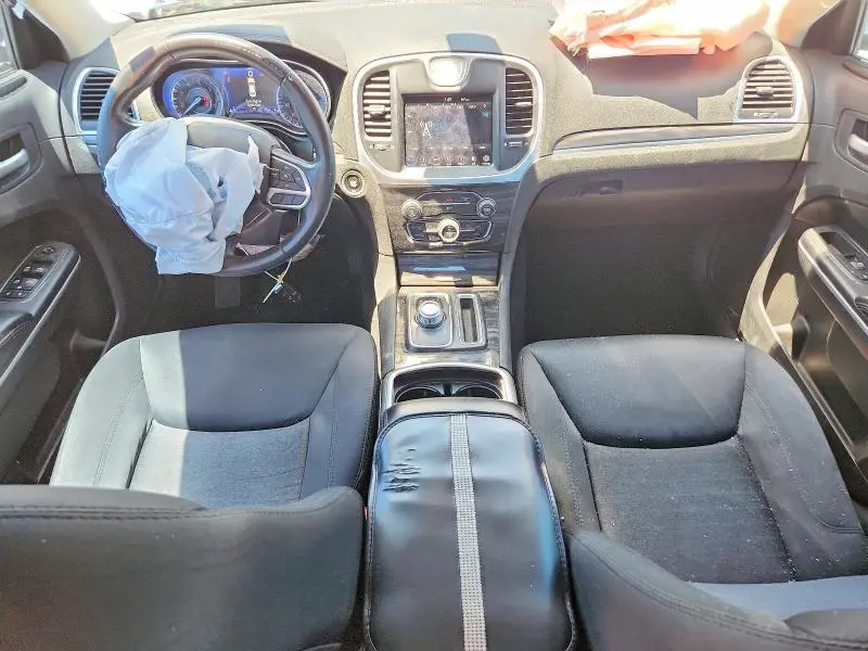 2019 CHRYSLER 300 TOURING  