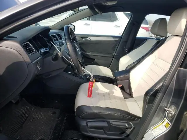 2016 VOLKSWAGEN JETTA SPORT  