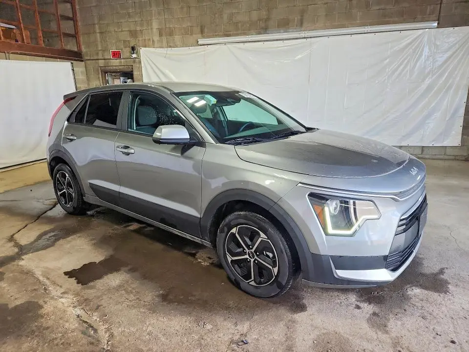 2026 KIA NIRO LX  
