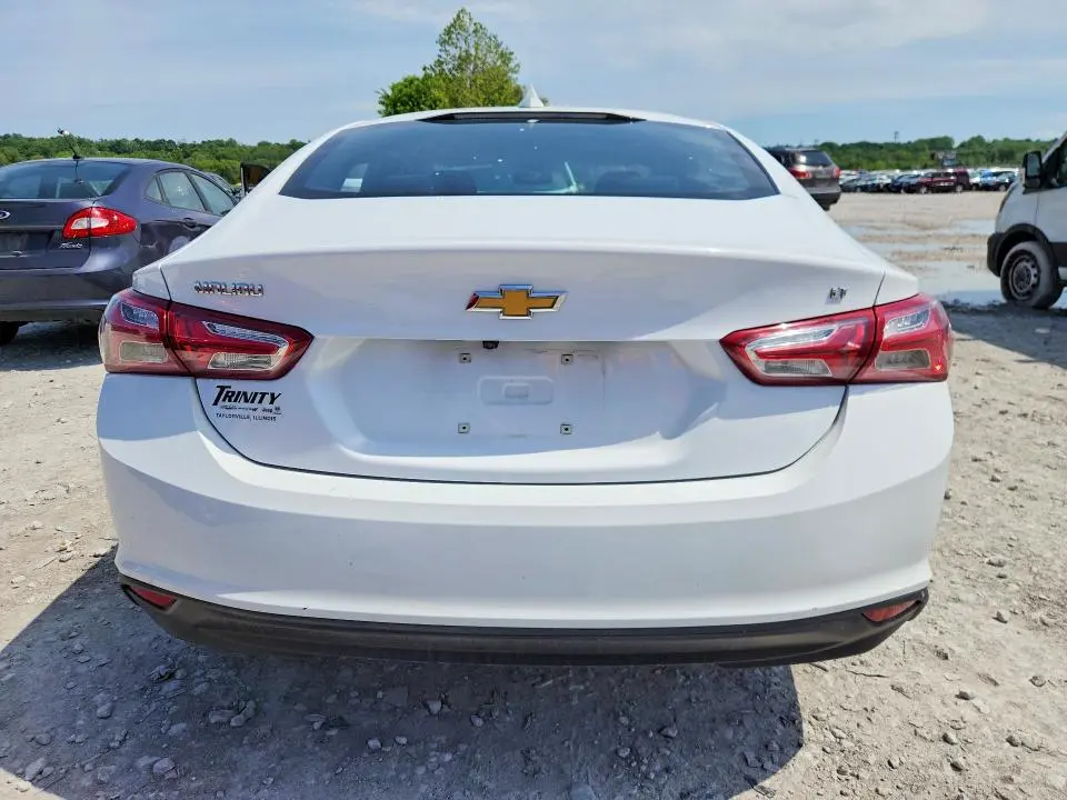 2022 CHEVROLET MALIBU LT  