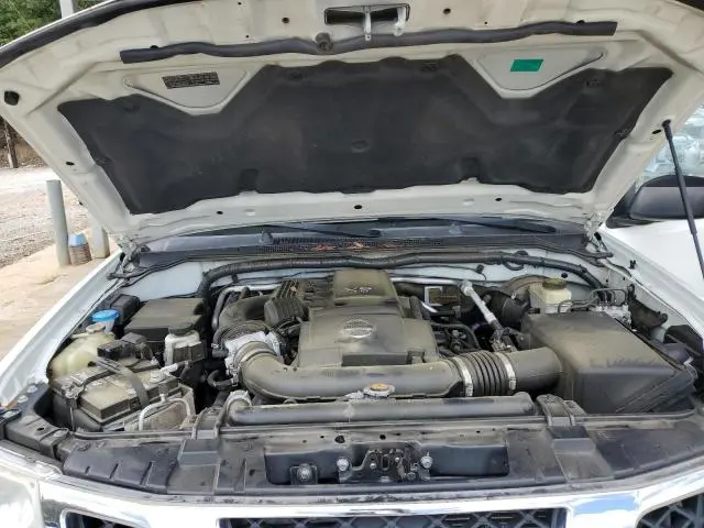 2016 NISSAN FRONTIER SV  