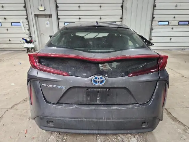 2021 TOYOTA PRIUS PRIME LE  
