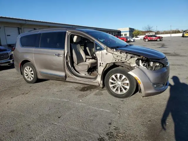 2017 CHRYSLER PACIFICA TOURING L  
