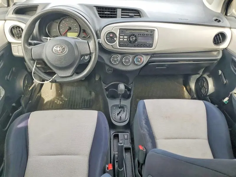 2013 TOYOTA YARIS 5-DOOR L  