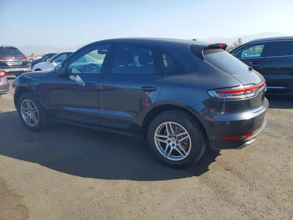 2020 PORSCHE MACAN   