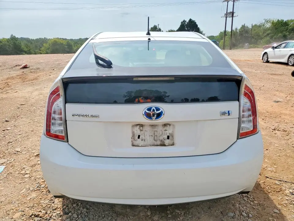 2014 TOYOTA PRIUS TWO  