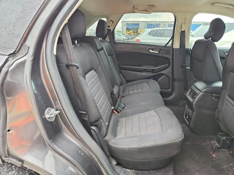 2015 FORD EDGE SE  