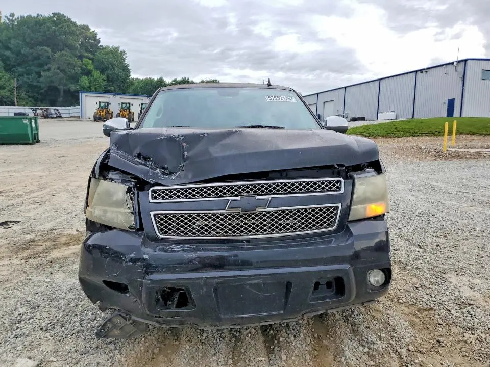 2010 CHEVROLET TAHOE C1500 LTZ  