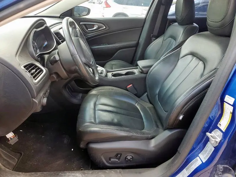 2017 CHRYSLER 200 LIMITED  