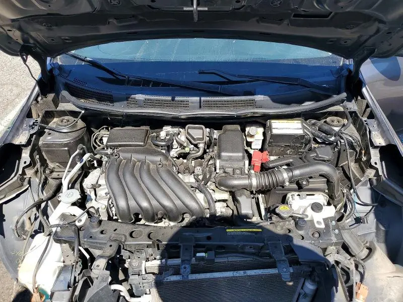 2019 NISSAN VERSA SV  