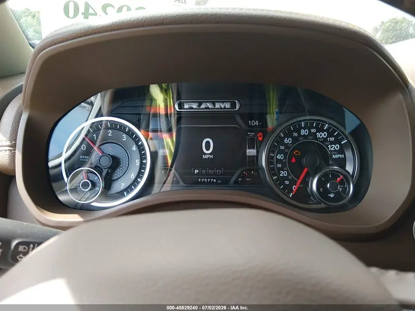 2020 RAM 1500 LARAMIE  4X4 5'7 BOX