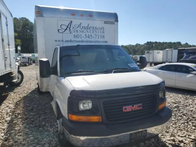 2014 GMC SAVANA CUTAWAY G3500  