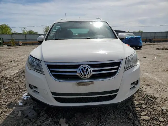 2010 VOLKSWAGEN TIGUAN   