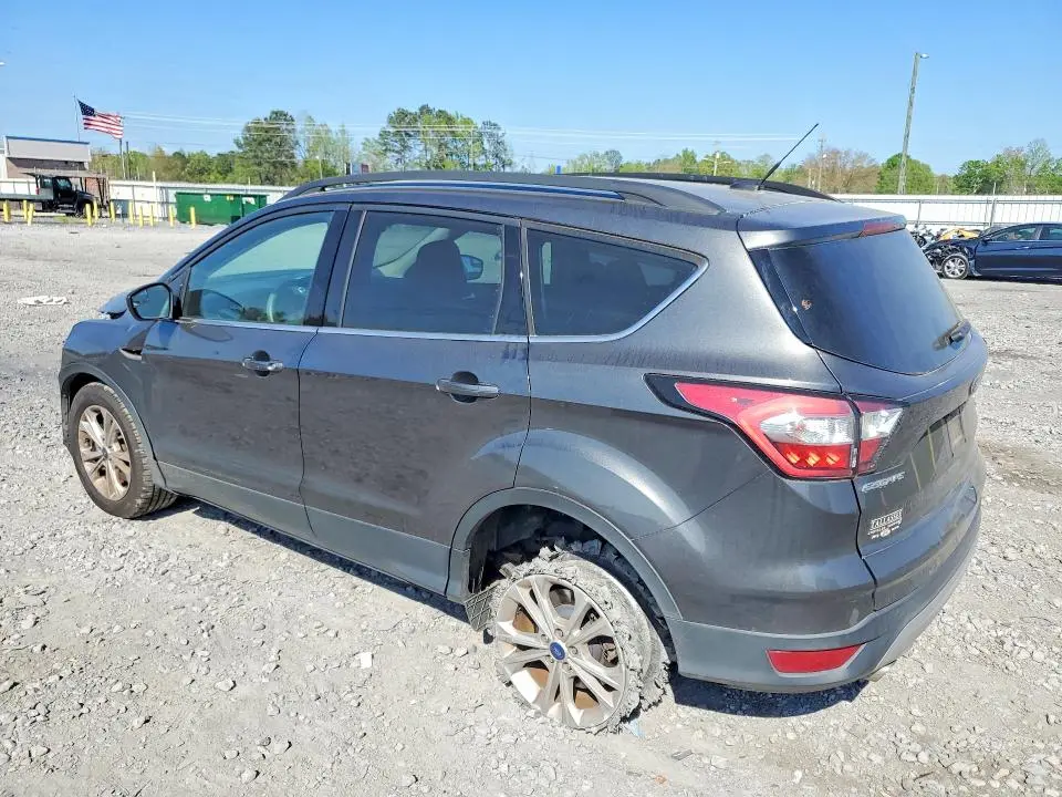 2018 FORD ESCAPE SE  