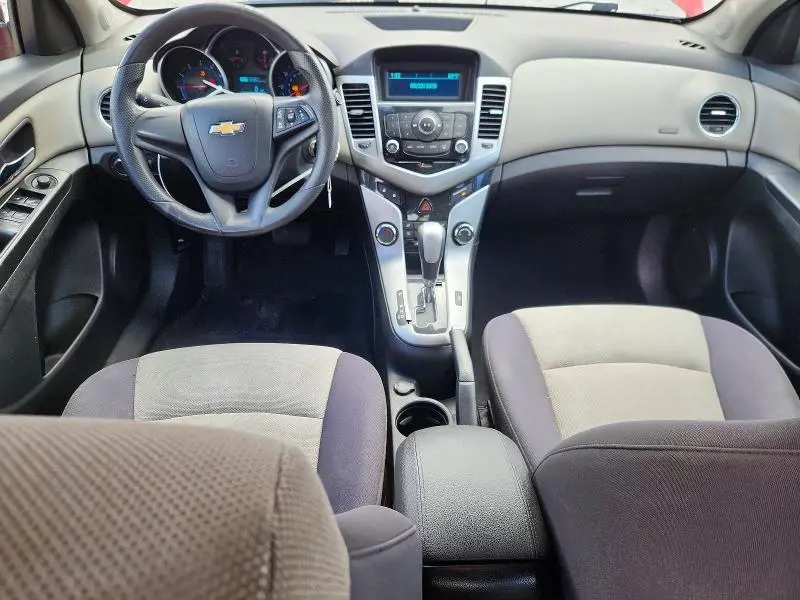 2014 CHEVROLET CRUZE LS  