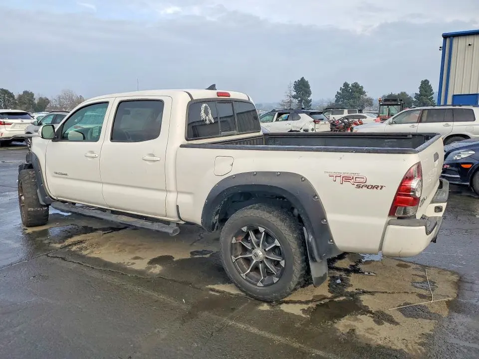 2013 TOYOTA TACOMA DOUBLE CAB PRERUNNER LONG BED  