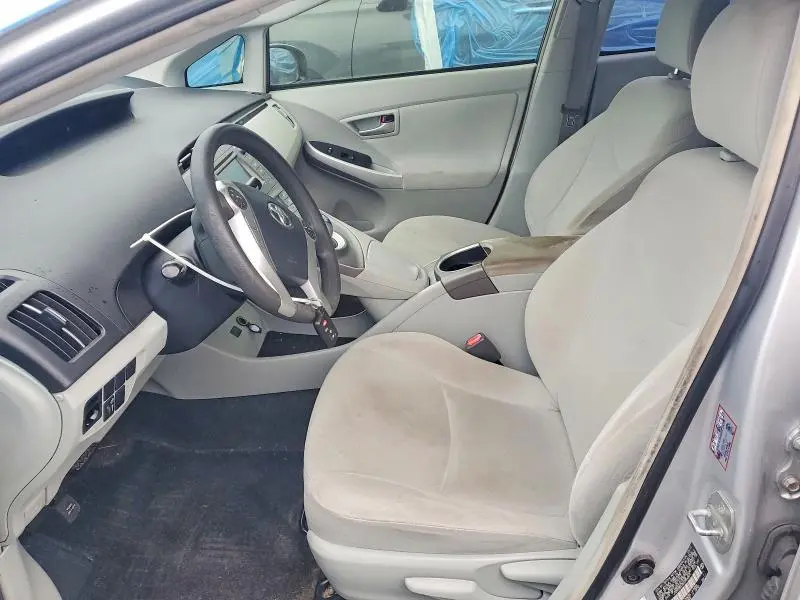 2014 TOYOTA PRIUS TWO  