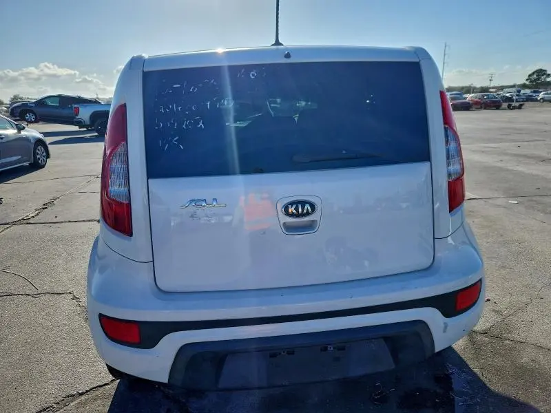 2013 KIA SOUL   