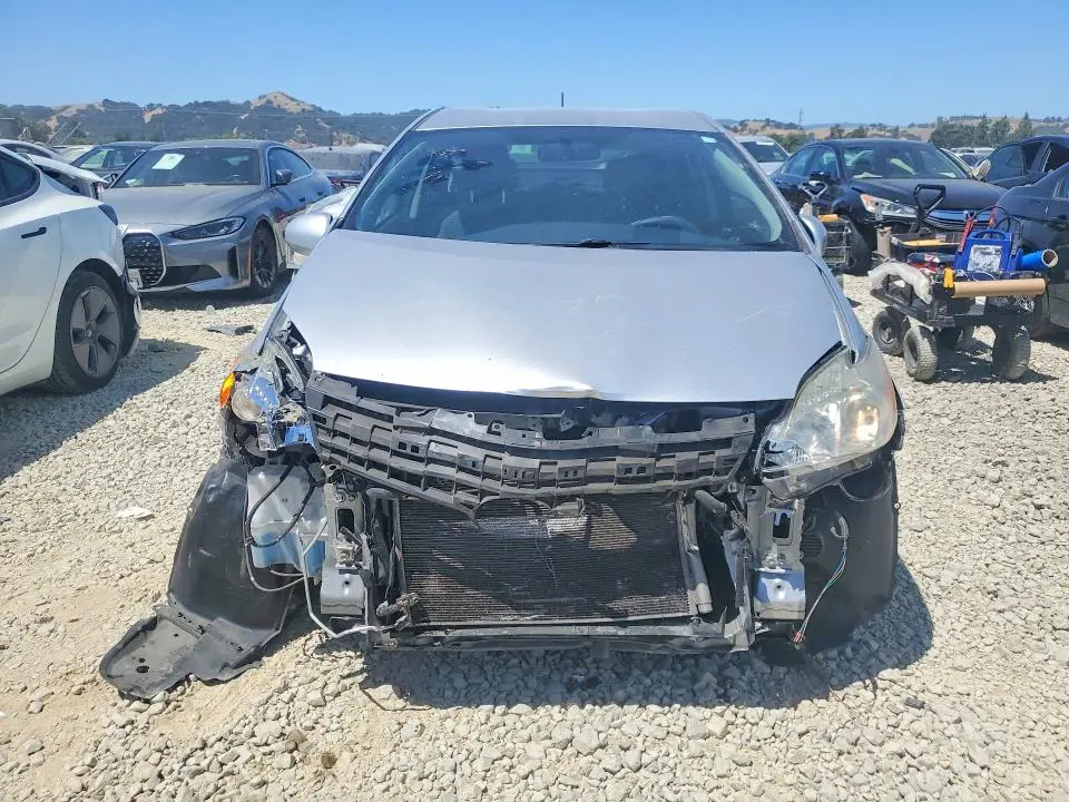 2012 TOYOTA PRIUS THREE  