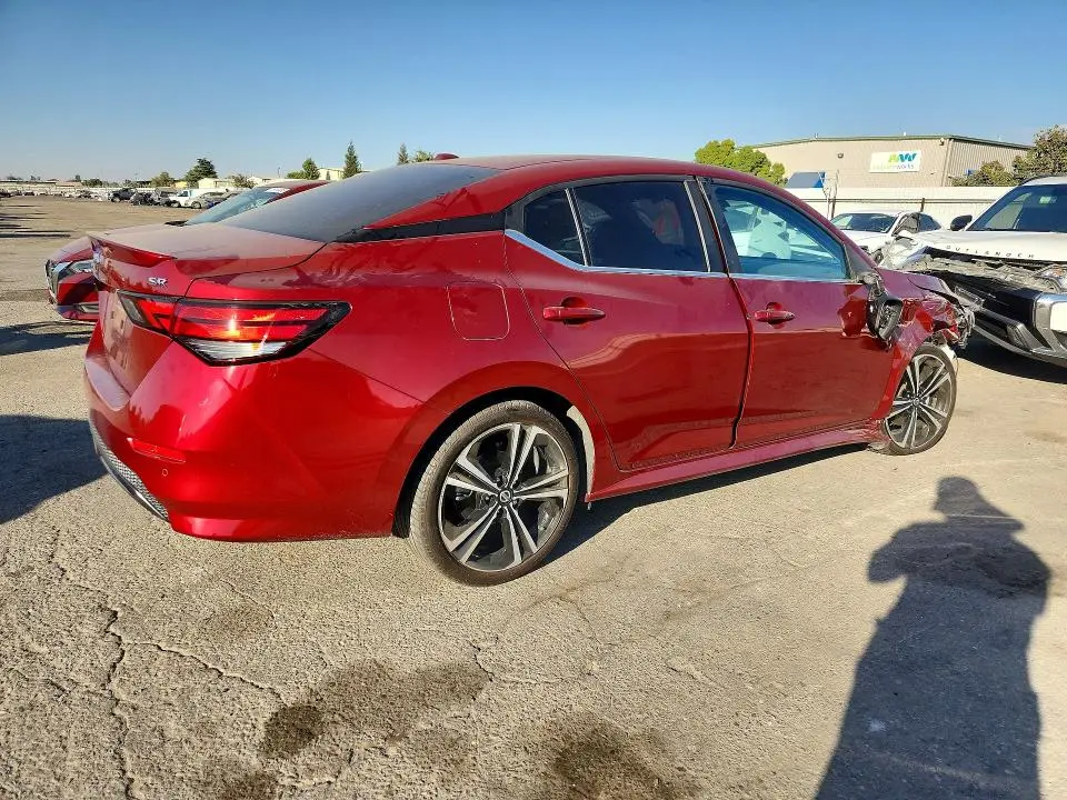 2022 NISSAN SENTRA SR  