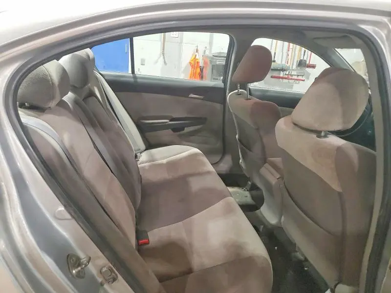 2010 HONDA ACCORD LX  