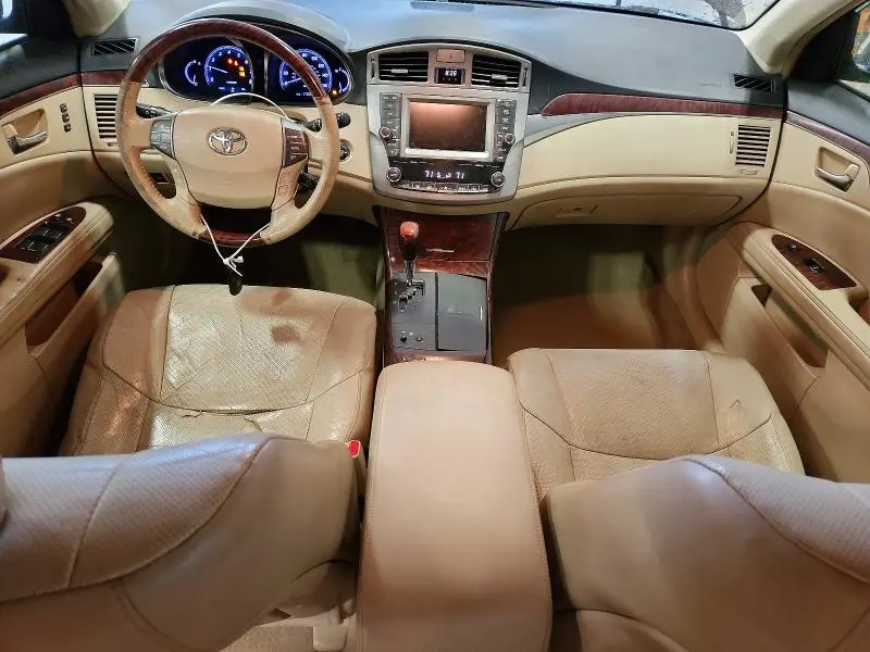 2011 TOYOTA AVALON LIMITED  